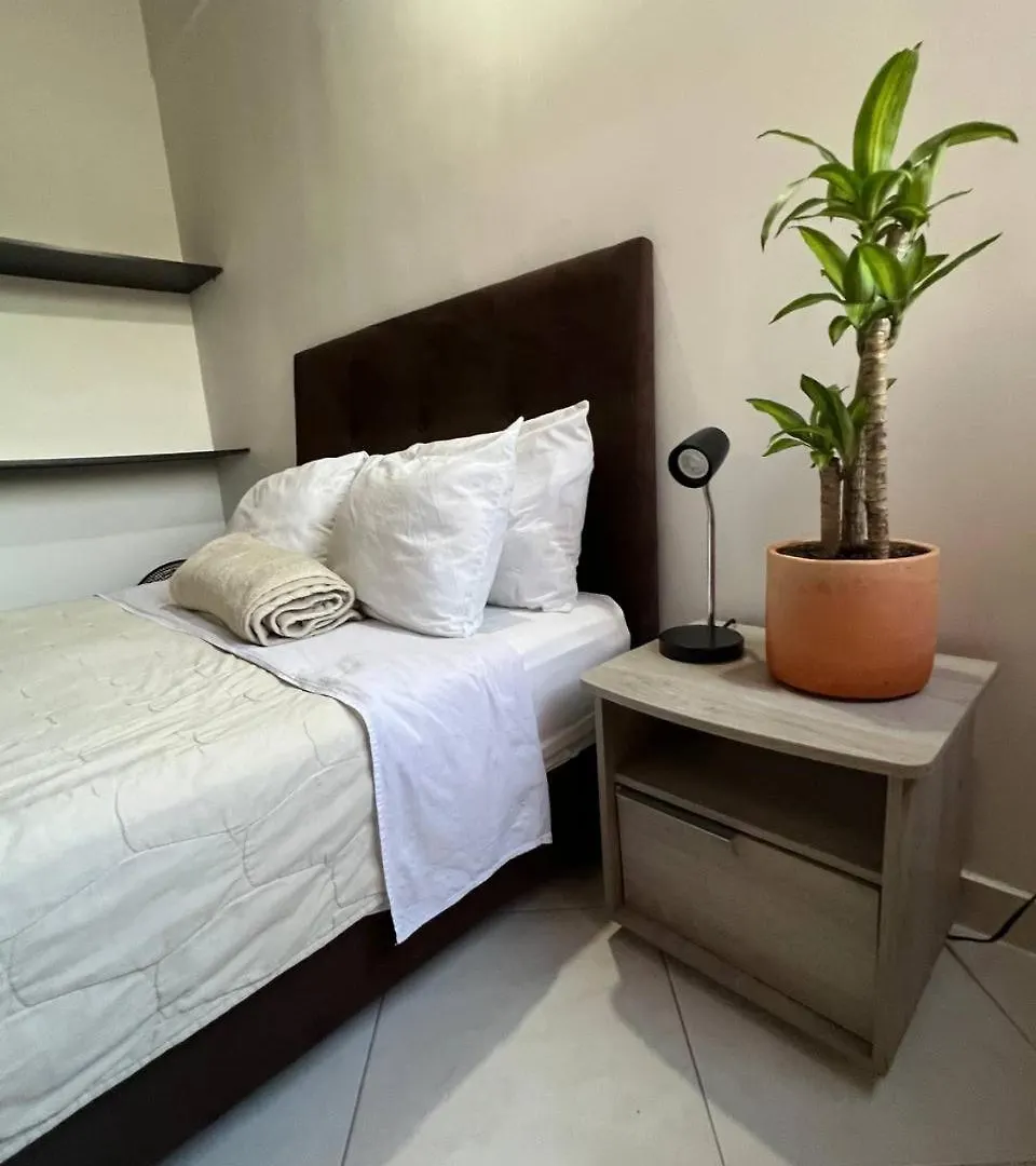 Apartamento Beautiful Top Floor Studio In Downtown Medellín