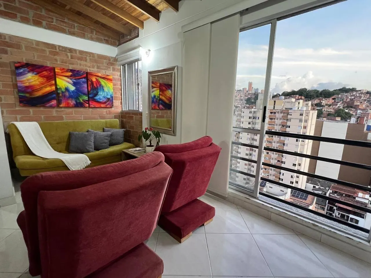 Apartamento Beautiful Top Floor Studio In Downtown Medellín